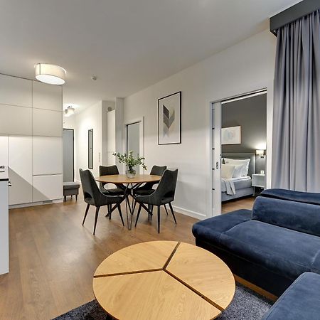 Granaria Deluxe & Riverside By Downtown Apartments Гданск Екстериор снимка