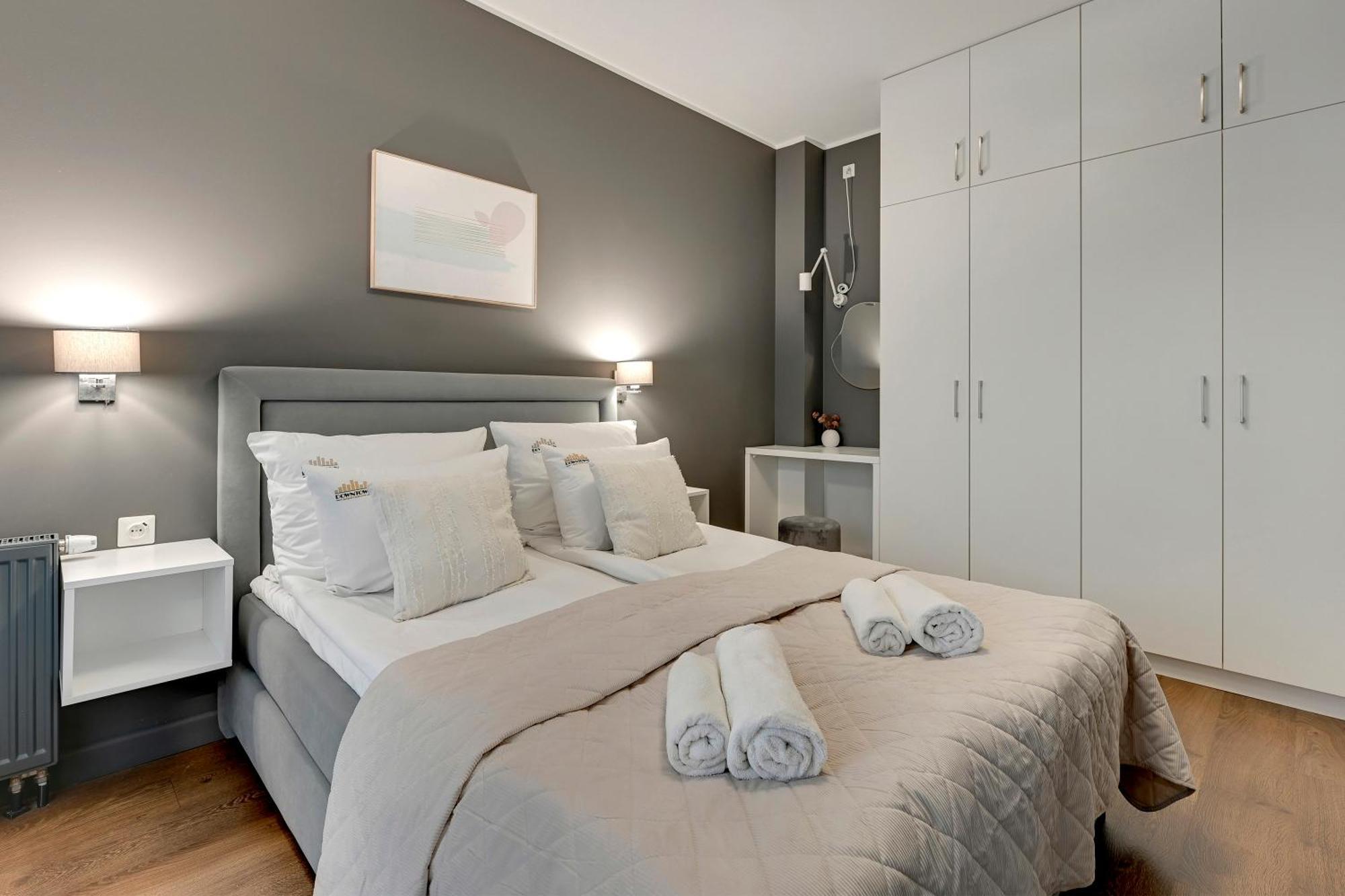 Granaria Deluxe & Riverside By Downtown Apartments Гданск Стая снимка